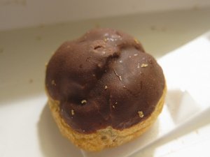 ヒロタシュークリームチョコ味 in 好きな甘いおやつBEST5 by tayutahu